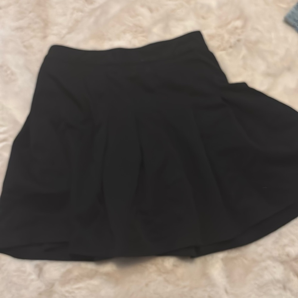 Black skirt